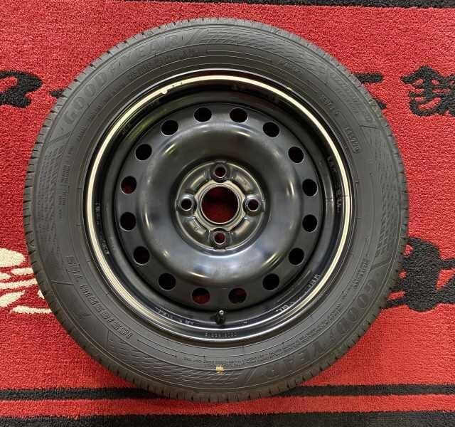 トヨタ純正　タンク　ルーミー　M９００系　ホイールカバー欠品