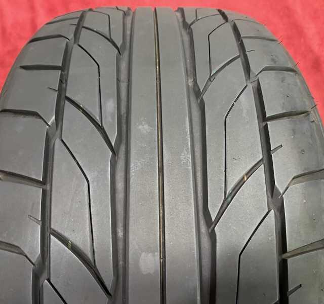 ２５５/３５R２０　１本　ＮＩＴＴＯ　ＮＴ５５５　Ｇ２　２０２１年製