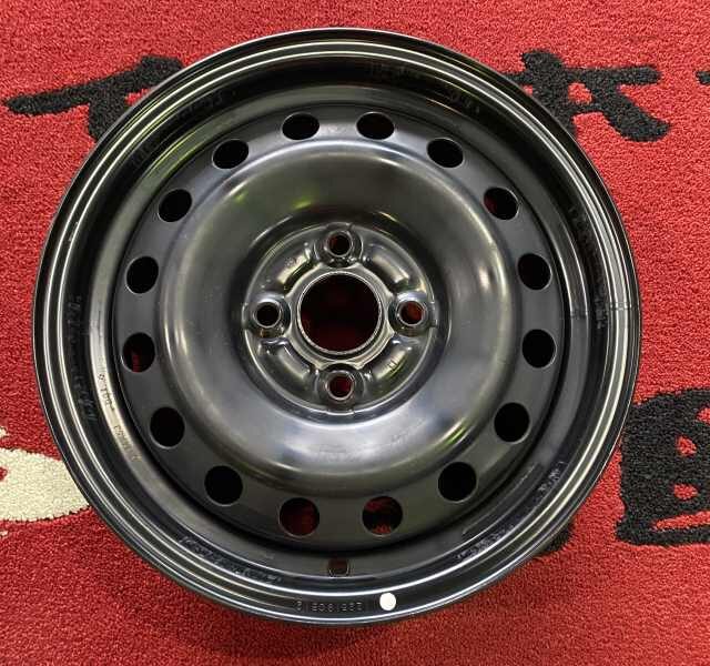 トヨタ純正　タンク　ルーミー　９００系　スチールホイール　カバー欠品