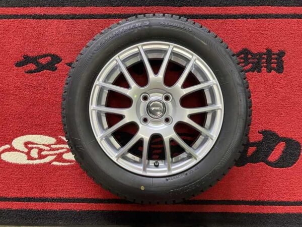 スタッドレスセット　ブリヂストン　ＴＯＰＲＵＮ　Ｍ７　カラー：シルバー