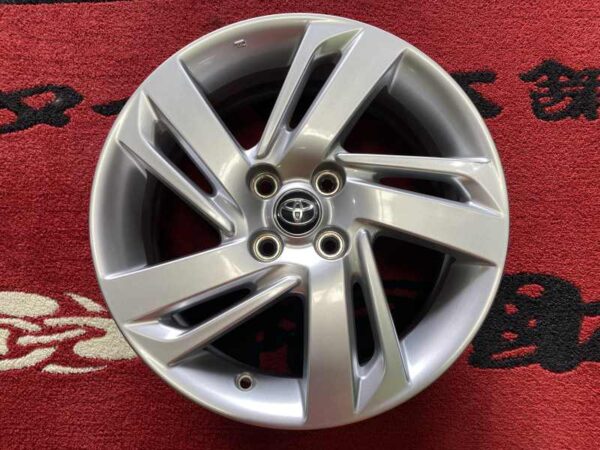 トヨタ純正　ライズ　Ａ２００系