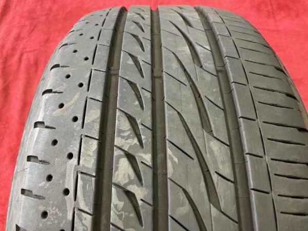 ２３５/５０R１８　１本のみ　ブリヂストン　レグノ　ＧＲＶ２