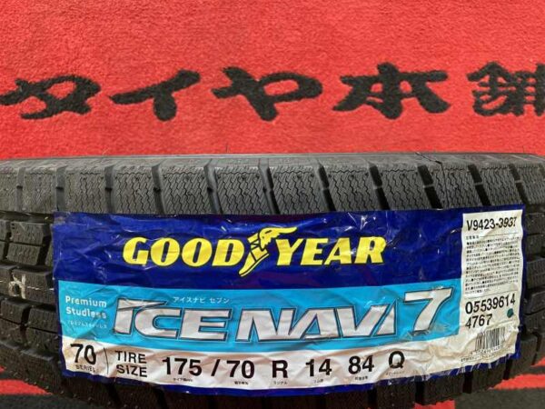 １７５/７０R１４　グッドイヤー　アイスナビ７　２０２０年製　４本セット