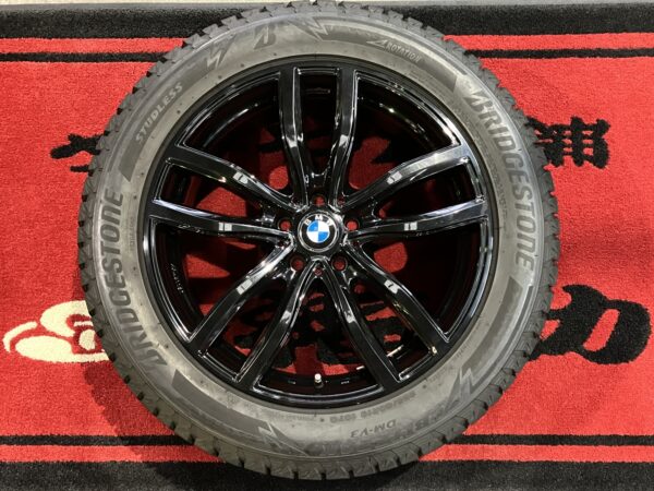 ＭＡＫ　ＦＡＨＲファー　スタッドレスセット　カラー：グロスブラック