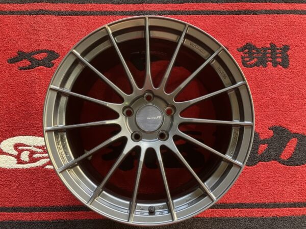 エンケイ　ＲＳ０５　ＲＲ　カラー：マットダークガンメタリック