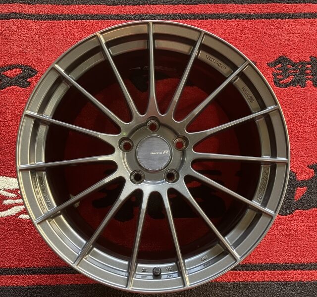 エンケイ　ＲＳ０５　ＲＲ　カラー：マットダークガンメタリック