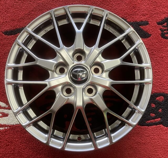 トヨタ純正　ＢＢＳ　ヴォクシー　ノア　ハイブリット　８０系